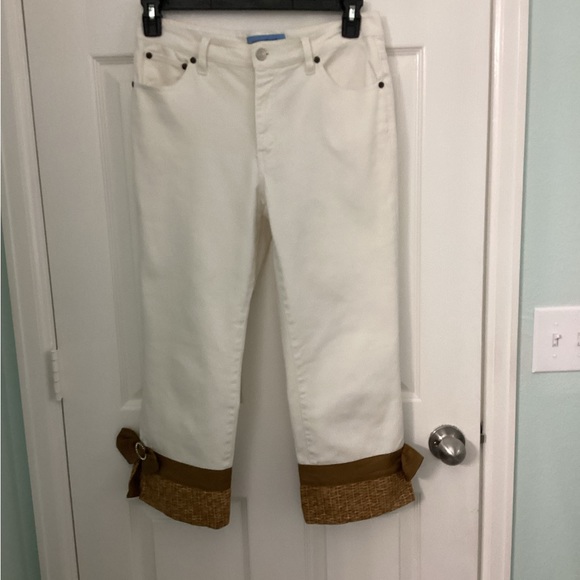 White Denim Tailor Capri’s with Satin sash & Satin Bows - Picture 15 of 16